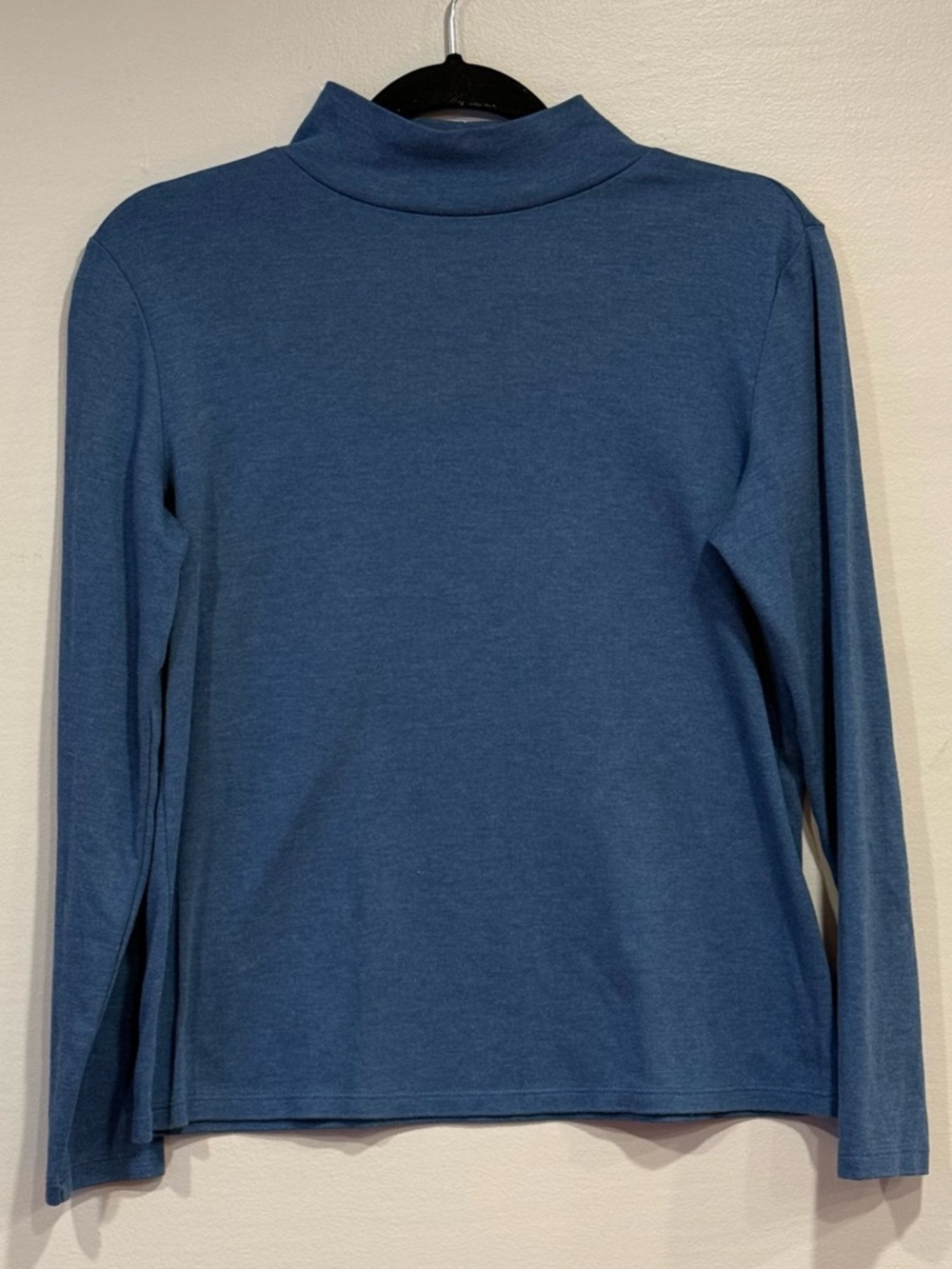 Croft & Barrow Long Sleeve Lightweight Blue Turtleneck Top Women's Medium